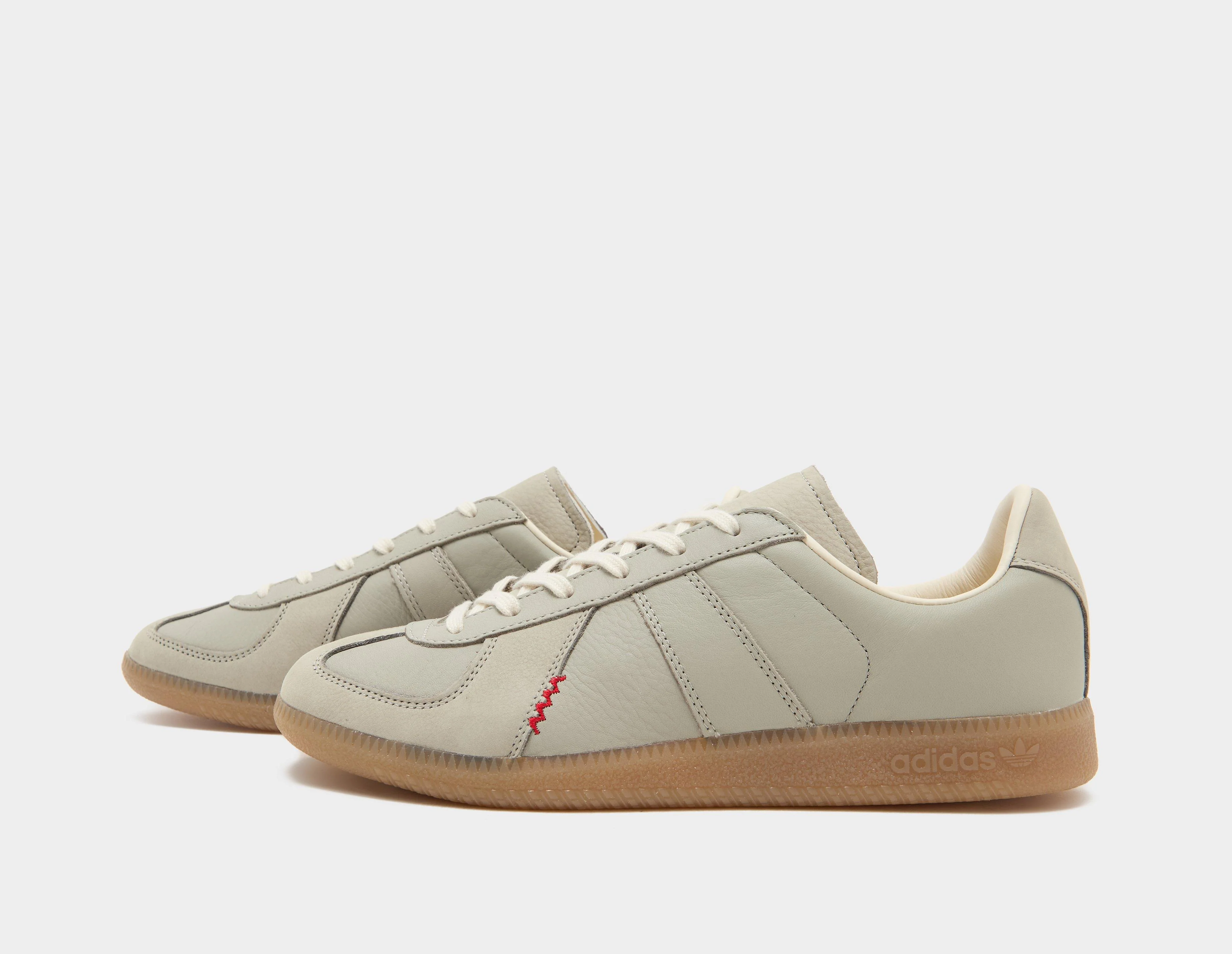 x Hartcopy BW Army Women's - Image 5